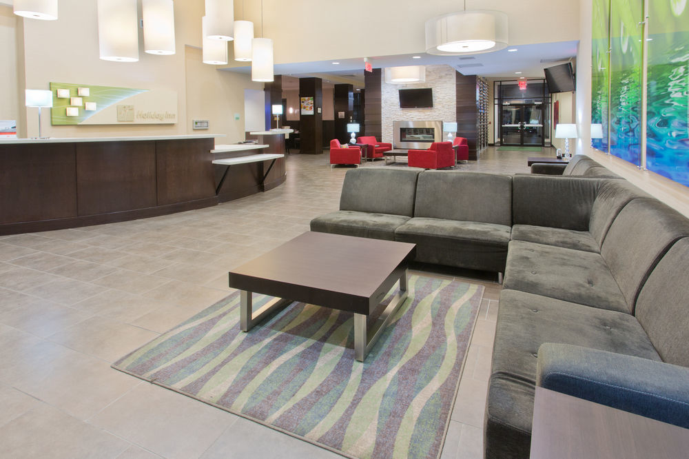 Holiday Inn Hotel & Suites Red Deer By Ihg Penhold Exterior photo